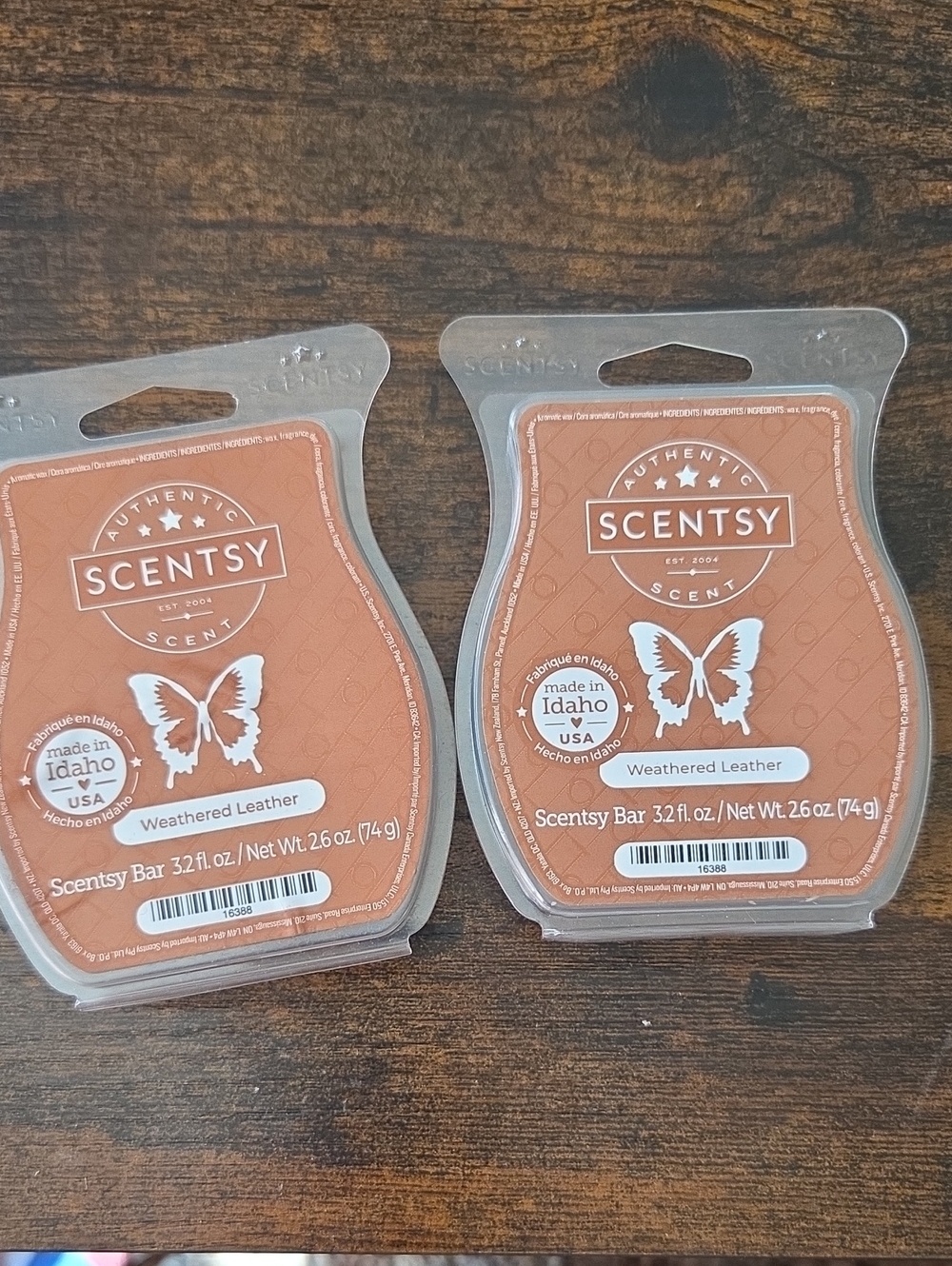 Scentsy 2 Wax Bars - WEATHERED LEATHER